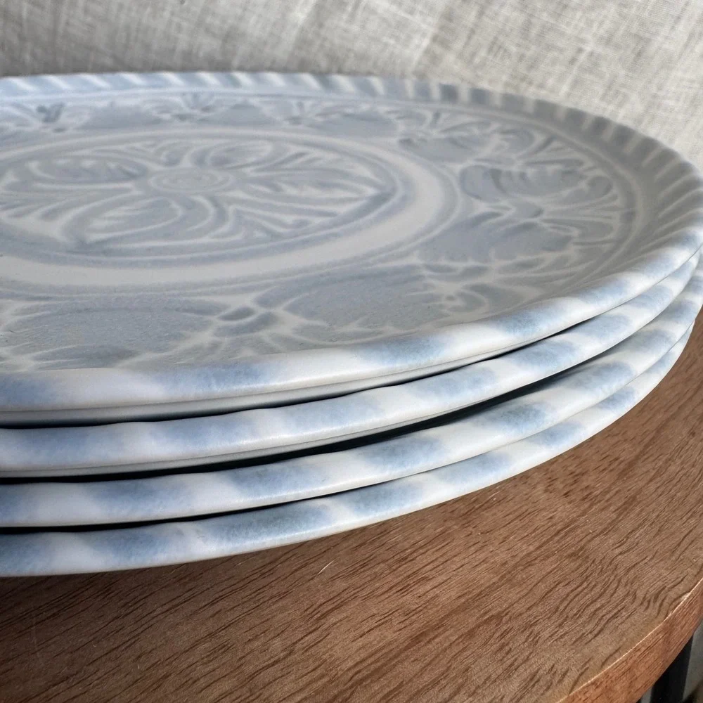 Pottery Barn Chambray Tile Dinner Plates Set of 4 Blue White Stonewear Coastal